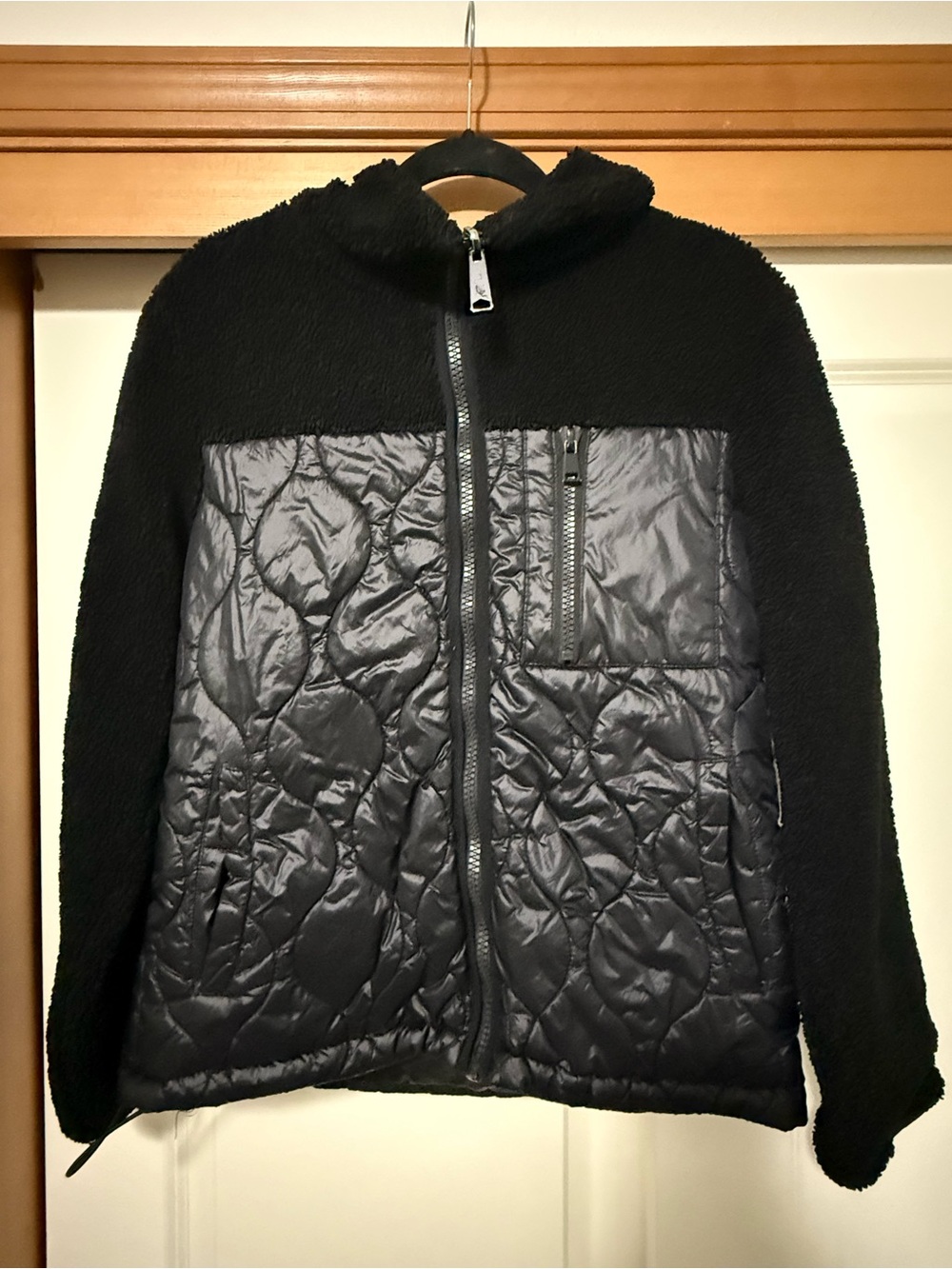 Koolaburra by UGG Reversible Sherpa Puffer Jacket Black size small